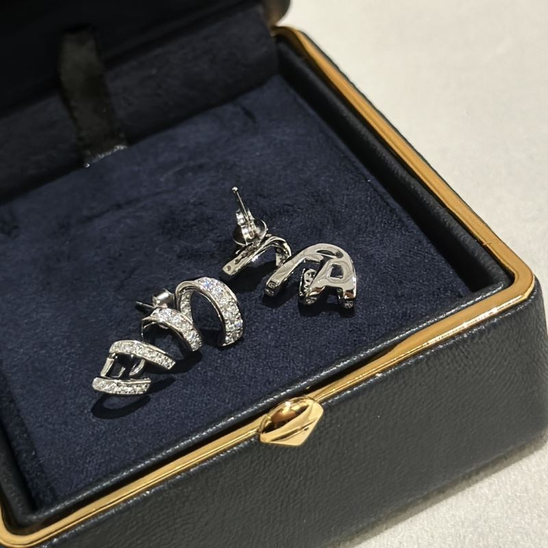 CHAUMET